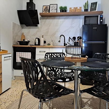 Stylish City Center Apartment Serres Exterior photo