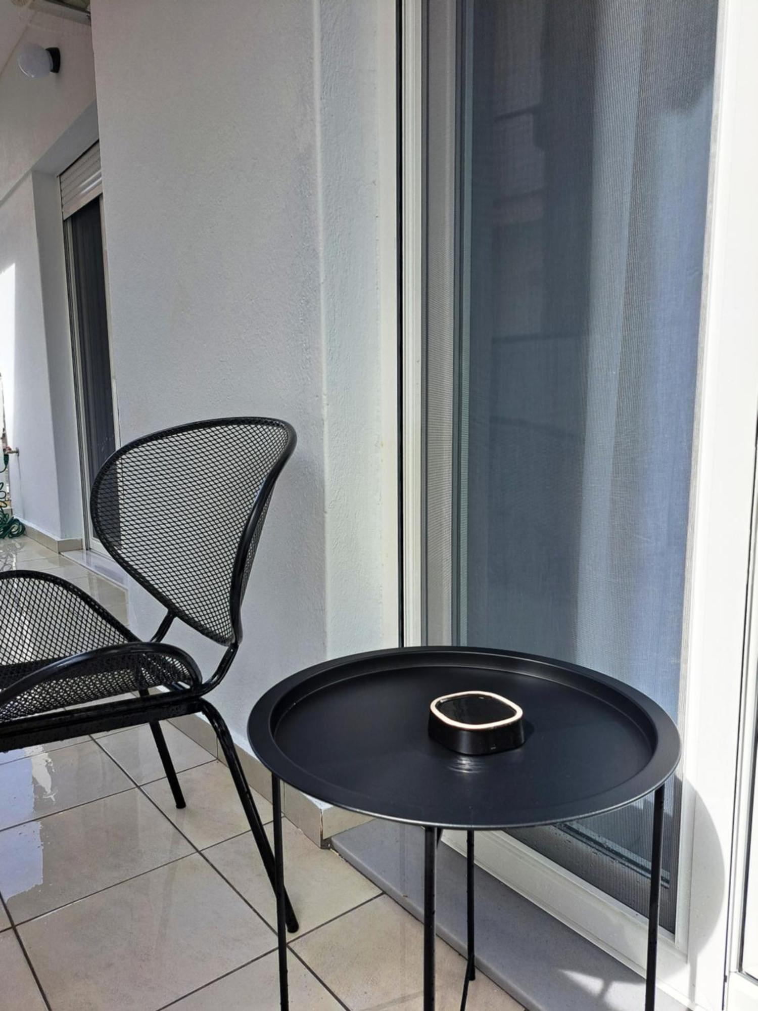 Stylish City Center Apartment Serres Exterior photo